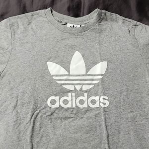 Men's Adidas t-shirt